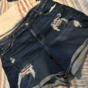 Maurice’s M Jean shorts